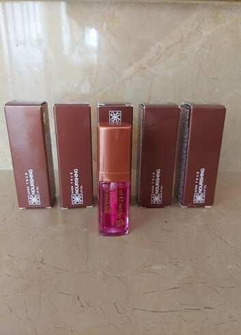 Avon Blossom Dudak Bakim Yaği