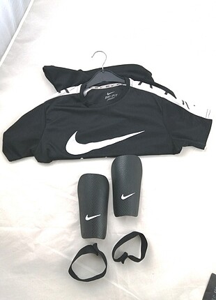 Nike Tekmelik 