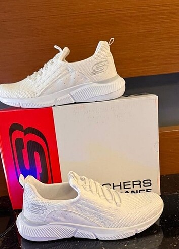 41 Beden Skechers Erkek Spor Ayakkabı