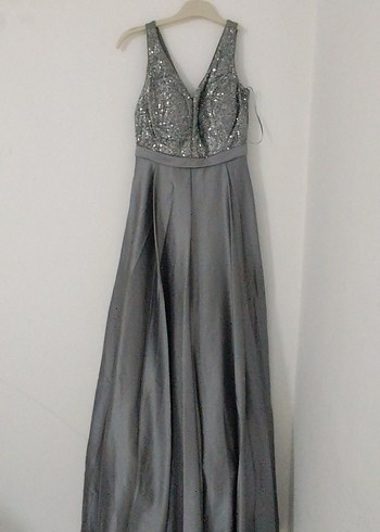 Gri Uzun V Yaka Drapeli Kadın Abiye Elbise - Görsel 2