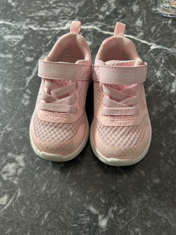 Kız Çocuk Pembe Spor Ayakkabı Skechers - Görsel 2