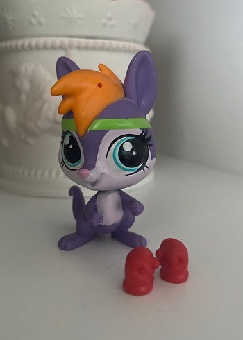 Minik figür