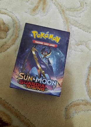 Pokemon Tcg Sun And Moon Guardians Rising Hidden Moon