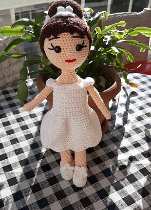 Amigurumi el örgüsü bebek 