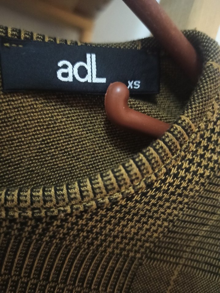 Uzun Kollu Kareli Midi Kadın Triko Elbise - Görsel 3