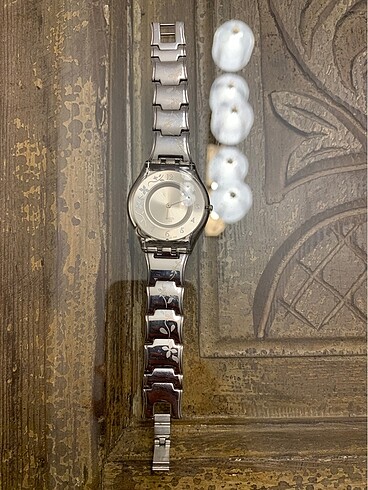 Swatch kadın saat