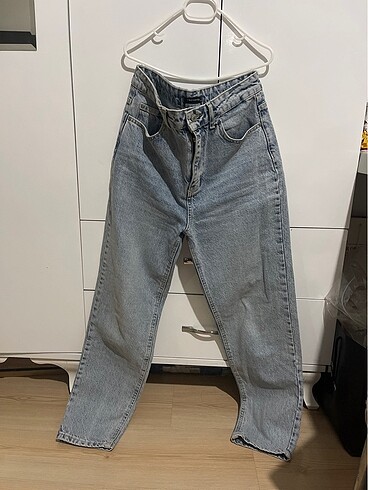 Mom jean