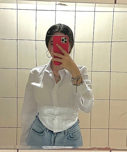 Korse detaylı gömlek