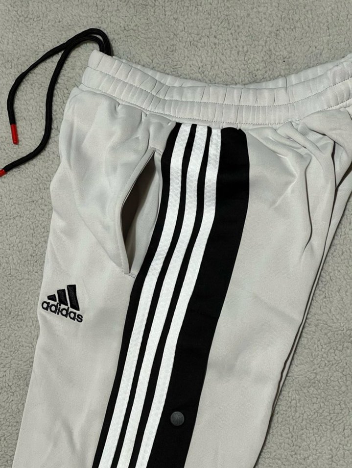 Adidas Düğmeli Eşofman Altı - Görsel 2