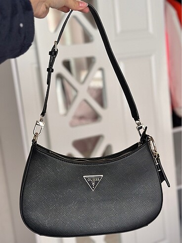 guess çanta