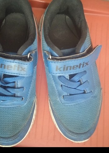 28 Beden Kinetix Erkek Çocuk Mavi Spor Ayakkabı