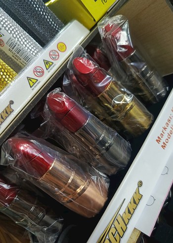 Golden Rose Kirmizi Bordo Mat Lipstick Cakmak