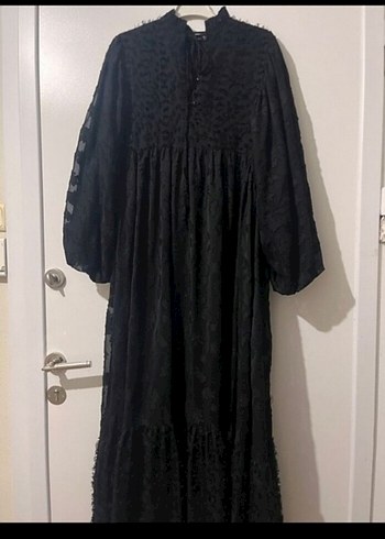 Uzun Siyah Fırfırlı Gotik Elbise