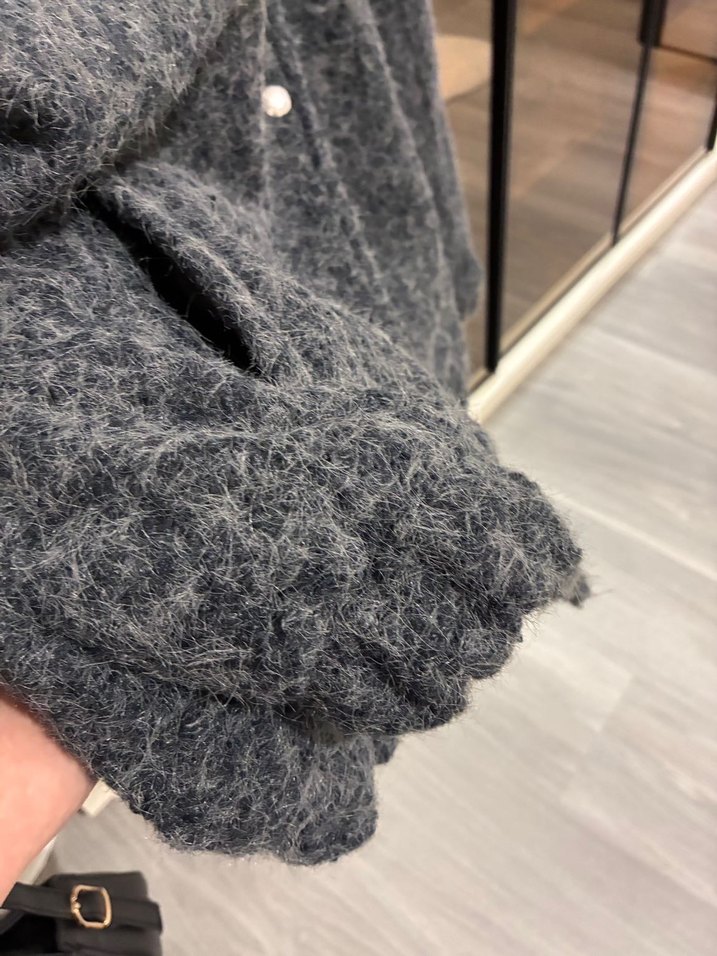 Sıfır. Gri Düğmeli Kadın Yün Ceket - Görsel 3