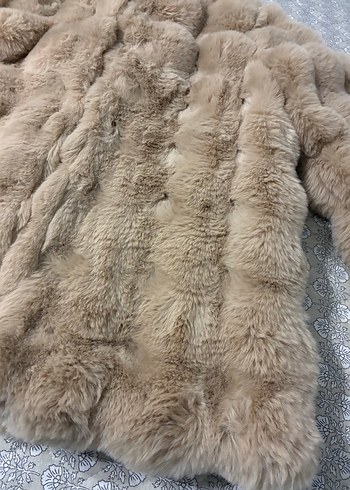 Sıfır. Bej Kadın Uzun Kollu Suni Kürk Ceket - Görsel 4