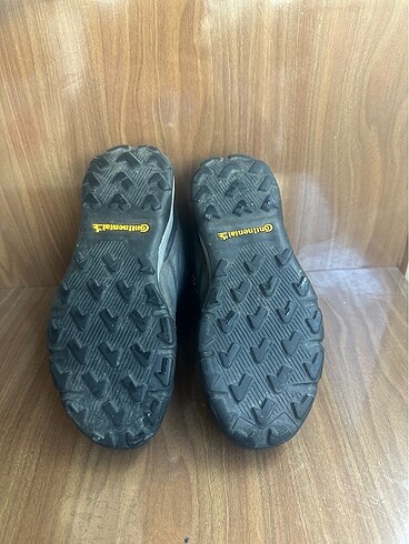 37,5 Beden siyah Renk Adidas goretex terrex kışlık kalın bot