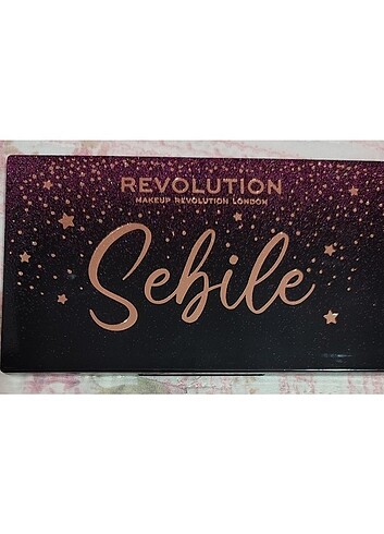 Revolution sebile night 2 paleti