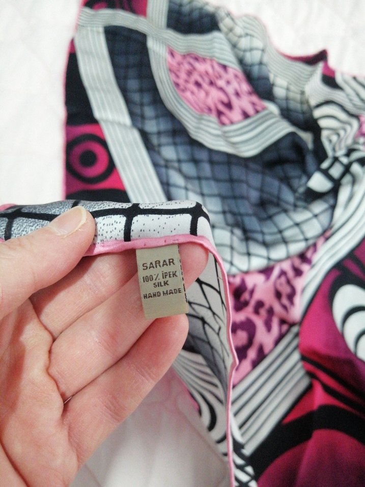 Sura ipek esarp - Görsel 3