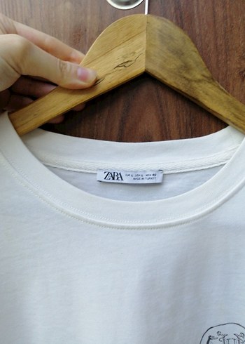 Beyaz Baskılı Kadın Tişört - Görsel 2