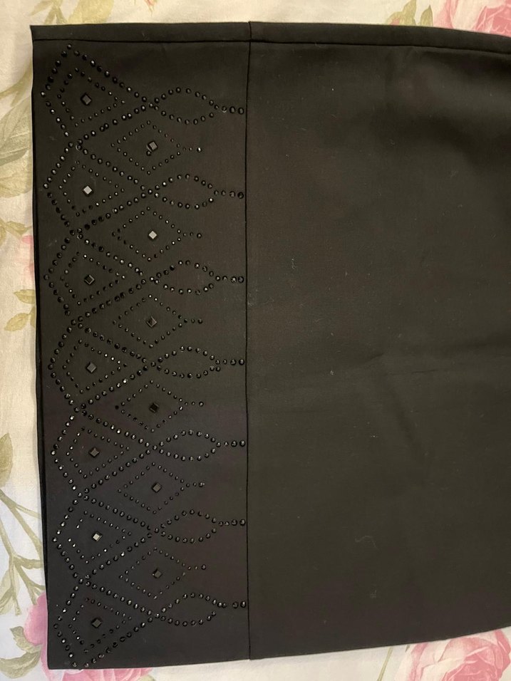 Dantel Detaylı Siyah Midi Kalem Etek - Görsel 2