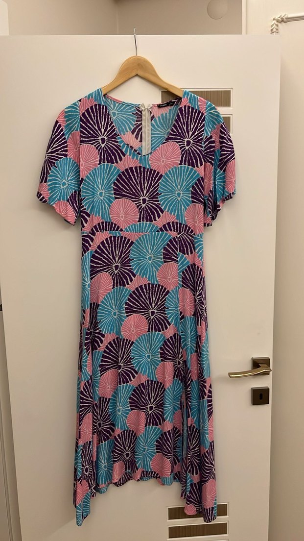 Düğmeli V Yaka Bohem elbise - Görsel 5