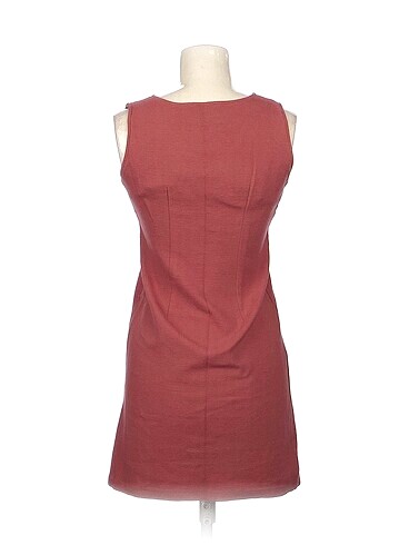 universal Beden PreLoved Kısa Elbise %70 İndirimli.