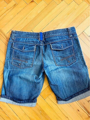 44 Beden Benetton Jean Şort / Bermuda