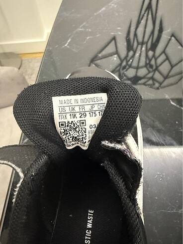 29 Beden Çocuk adidas ayakkabı