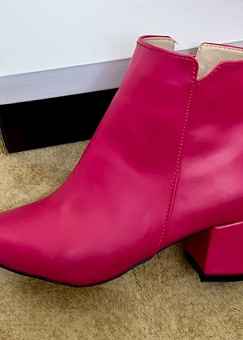 37 Beden pembe Renk Pembe Deri Stiletto Topuklu Kadın Bot