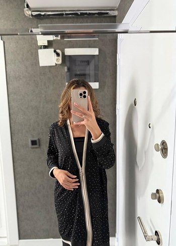 ışıltılı oysho takım m l xl bedenleri mevcuttur - Görsel 3