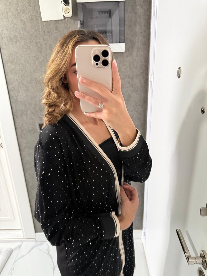 ışıltılı oysho takım m l xl bedenleri mevcuttur - Görsel 2