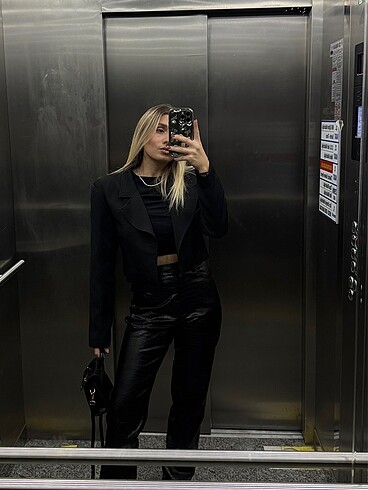 Siyah Blazer Crop Ceket