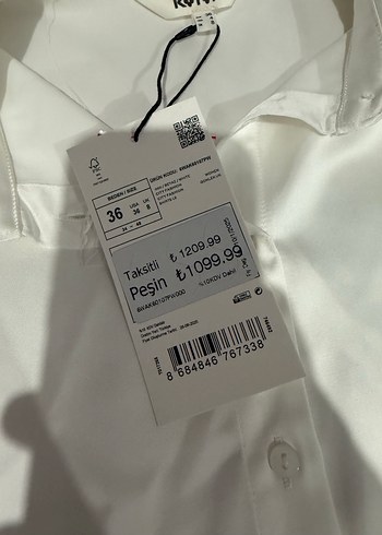 36 Beden beyaz Renk Saten gömlek
