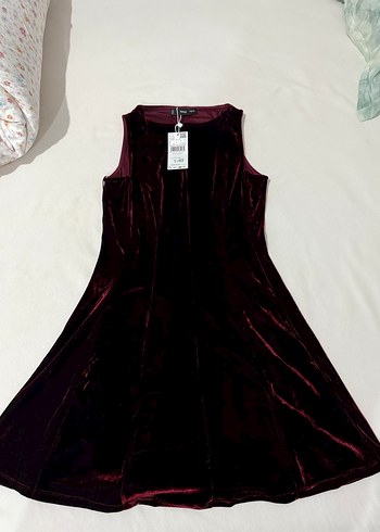 Burgonya Rengi Kadife Dikiş Detaylı Elbise - Görsel 18