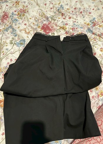 Pile Detaylı Cepli Geniş Paça Kumaş Pantolon - Görsel 5