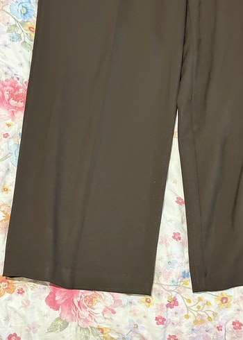 Pile Detaylı Cepli Geniş Paça Kahverengi Kumaş Pantolon - Görsel 9