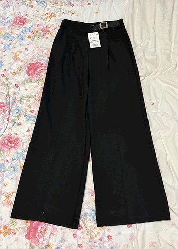 Yarım Kemerli Siyah Geniş Paça Kumaş Pantolon - Görsel 11