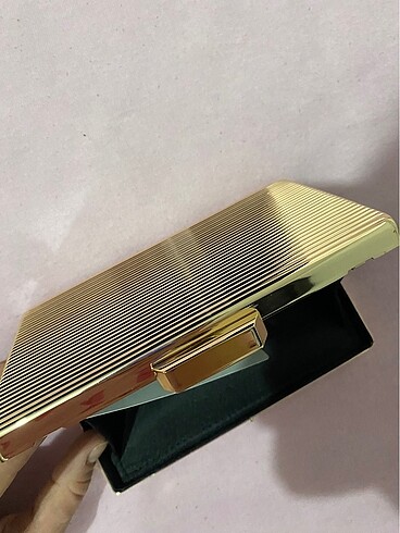 Beden altın Renk mango metalik clutch çanta