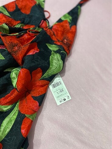 s Beden siyah Renk mango çiçekli halter yaka elbise