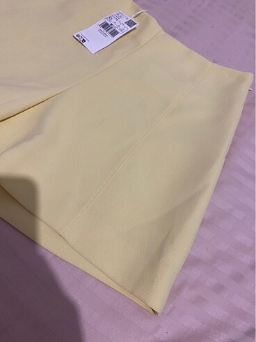 xs Beden mango şort