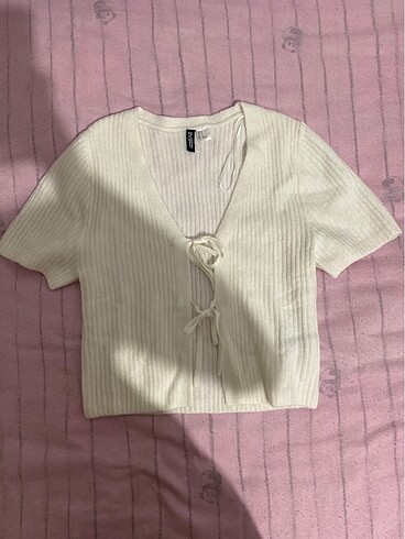 H&M h&m bağcık detaylı ve lastik örgülü üst triko bluz