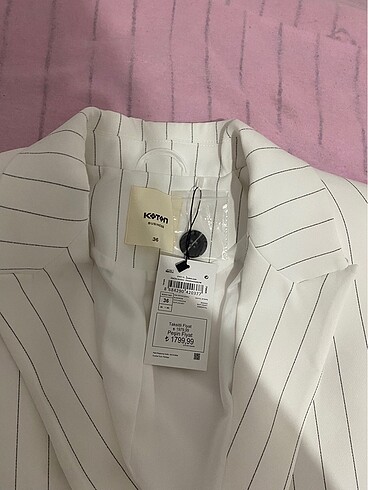 36 Beden beyaz çizgili blazer