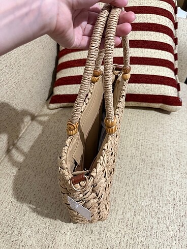 Zara hasır çanta