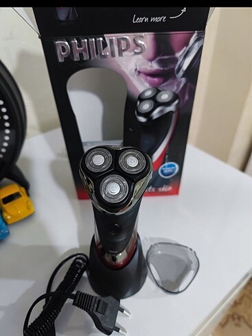 Beden Philips marka traş makinası