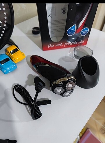Beden Renk Philips marka traş makinası