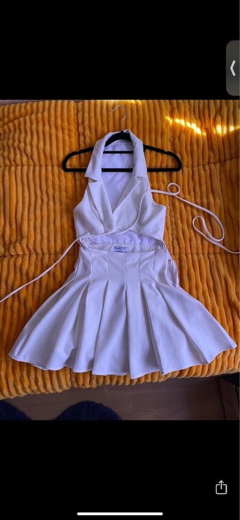 BERSHKA BEYAZ VİRAL ELBİSE
