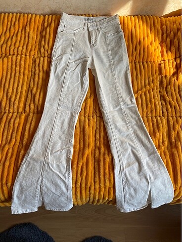 xs Beden LCW İSPANYOL PAÇA BEYAZ JEANS