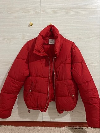 Bershka M beden Kırmızı Şişme Mont