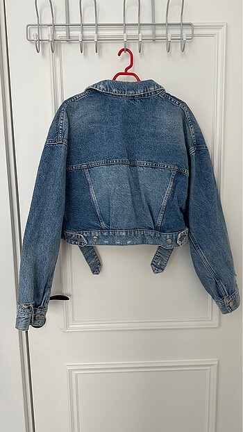 s Beden mavi Renk Zara oversize yırtık detay crop kot ceket