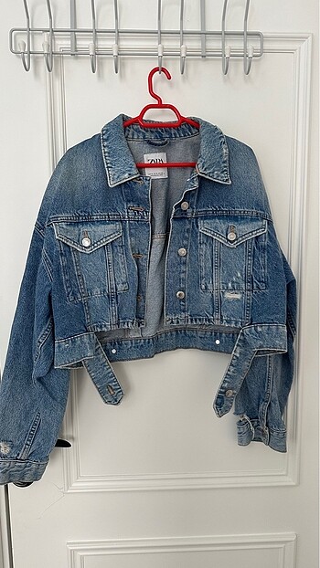 Zara oversize yırtık detay crop kot ceket